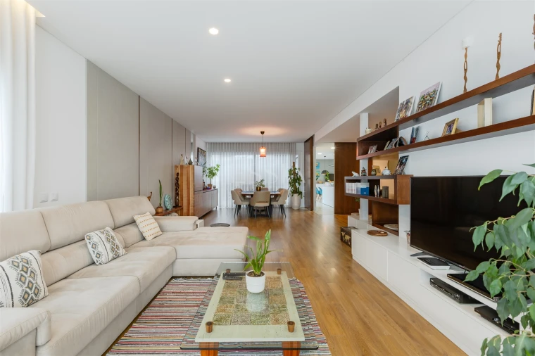 Moradia T4 para Venda em São Mamede de Infesta e Senhora da Hora Foto 7