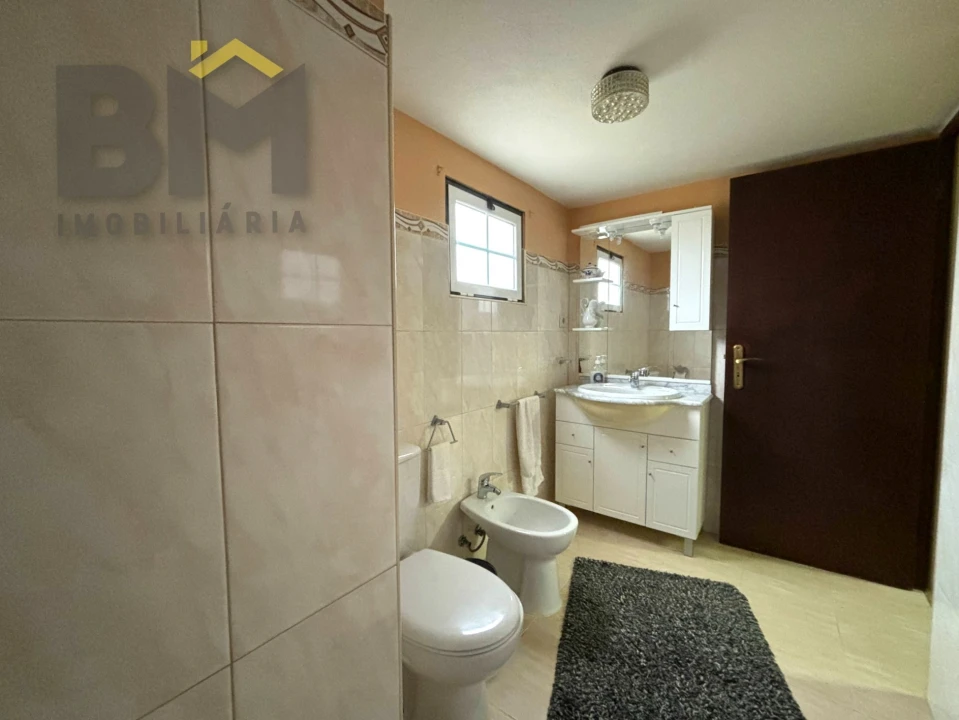 Moradia T4 para Venda em Escalos de Baixo e Mata Foto 26