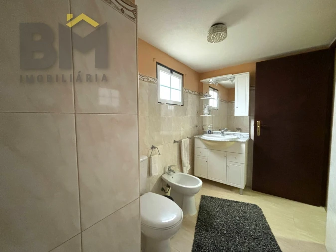 Moradia T4 para Venda em Escalos de Baixo e Mata Foto 26