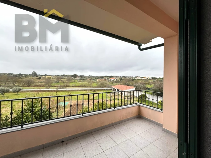 Moradia T4 para Venda em Escalos de Baixo e Mata Foto 21