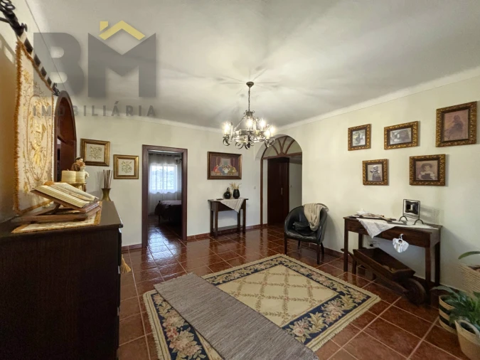 Moradia T4 para Venda em Escalos de Baixo e Mata Foto 20