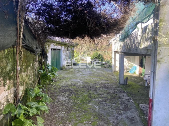 Moradia T2 para Venda em Venade e Azevedo Foto 2