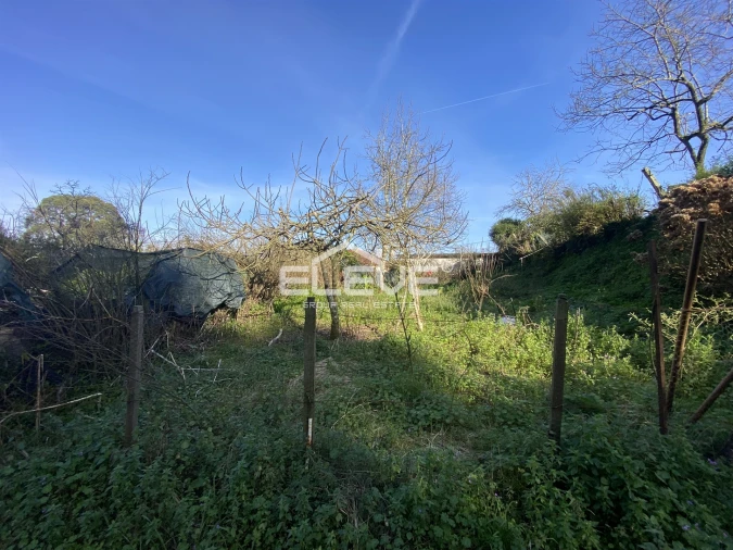 Moradia T2 para Venda em Venade e Azevedo Foto 11