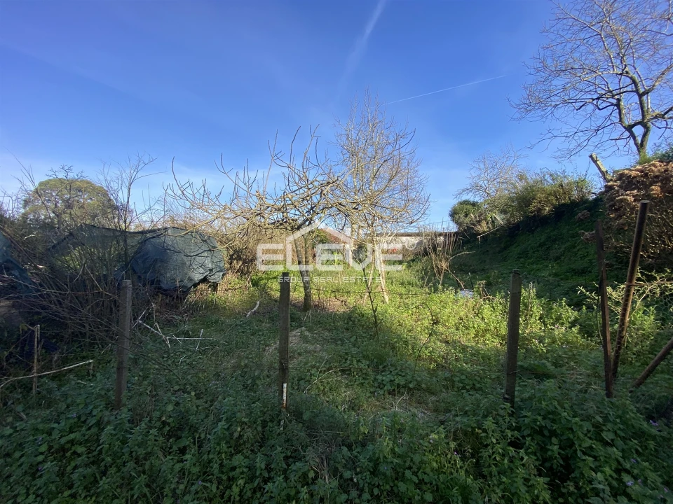 Moradia T2 para Venda em Venade e Azevedo Foto 11