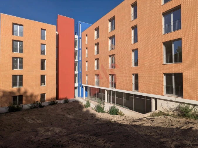 Apartamento T1 para Venda em Azurem Foto 1