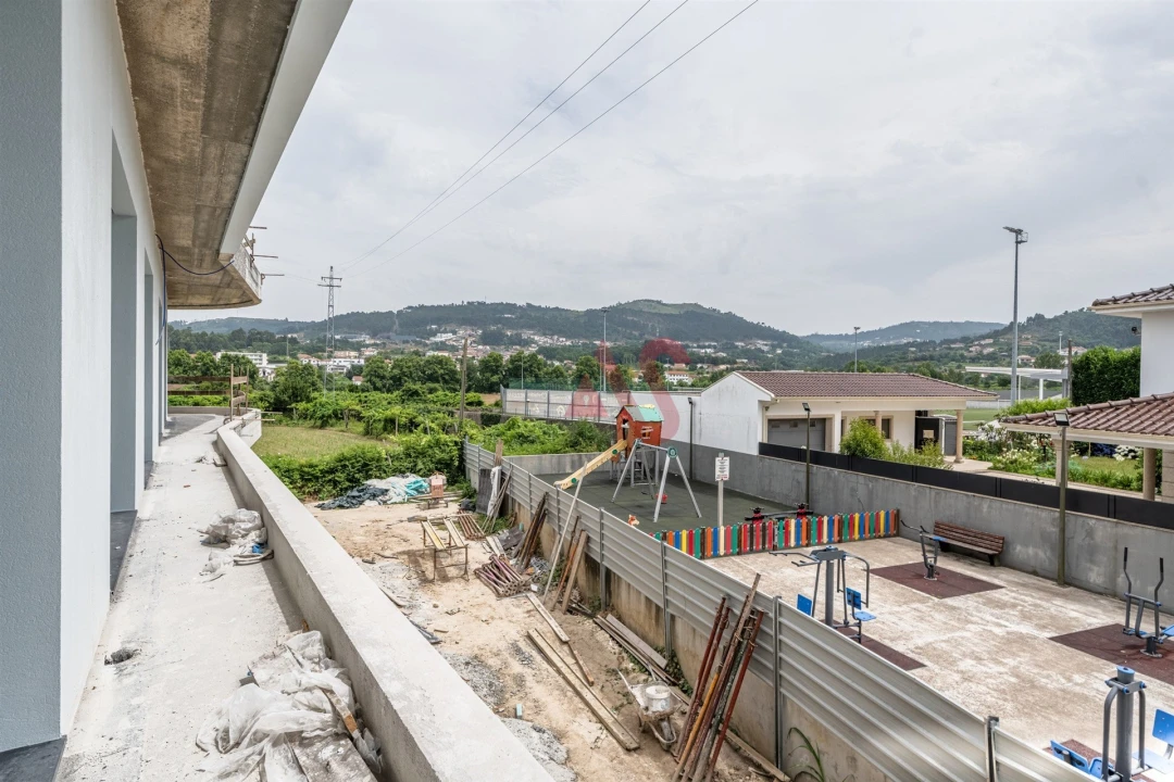 Apartamento T3 para Venda em Santa Eulália Foto 10