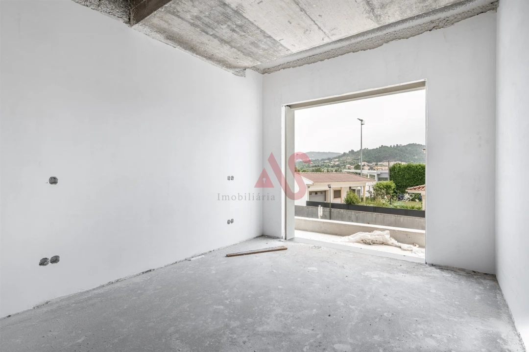 Apartamento T3 para Venda em Santa Eulália Foto 12