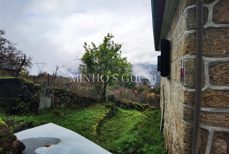 Moradia T4 para Venda em Britelo Foto 34