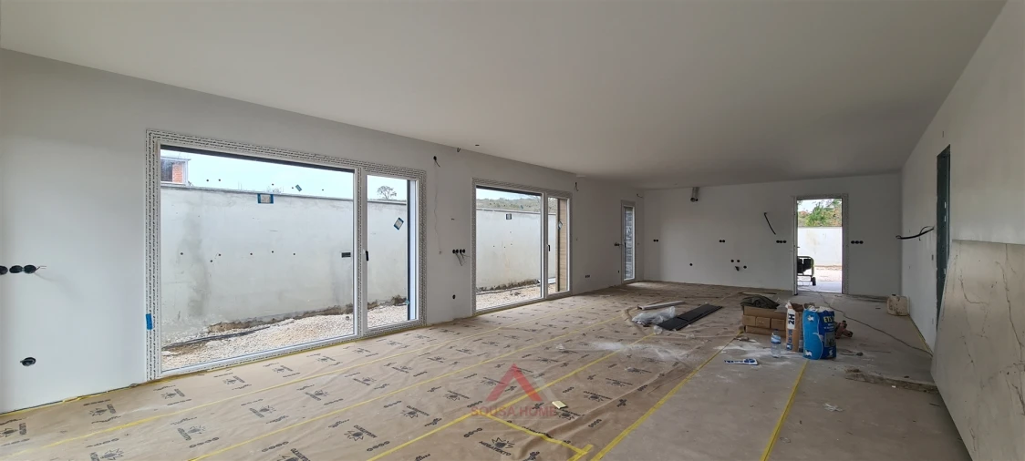 Moradia T4 para Venda em Parceiros e Azoia Foto 8