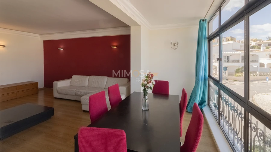 Apartamento T3 para Arrendamento em Lagos (São Sebastião e Santa Maria) Foto 5