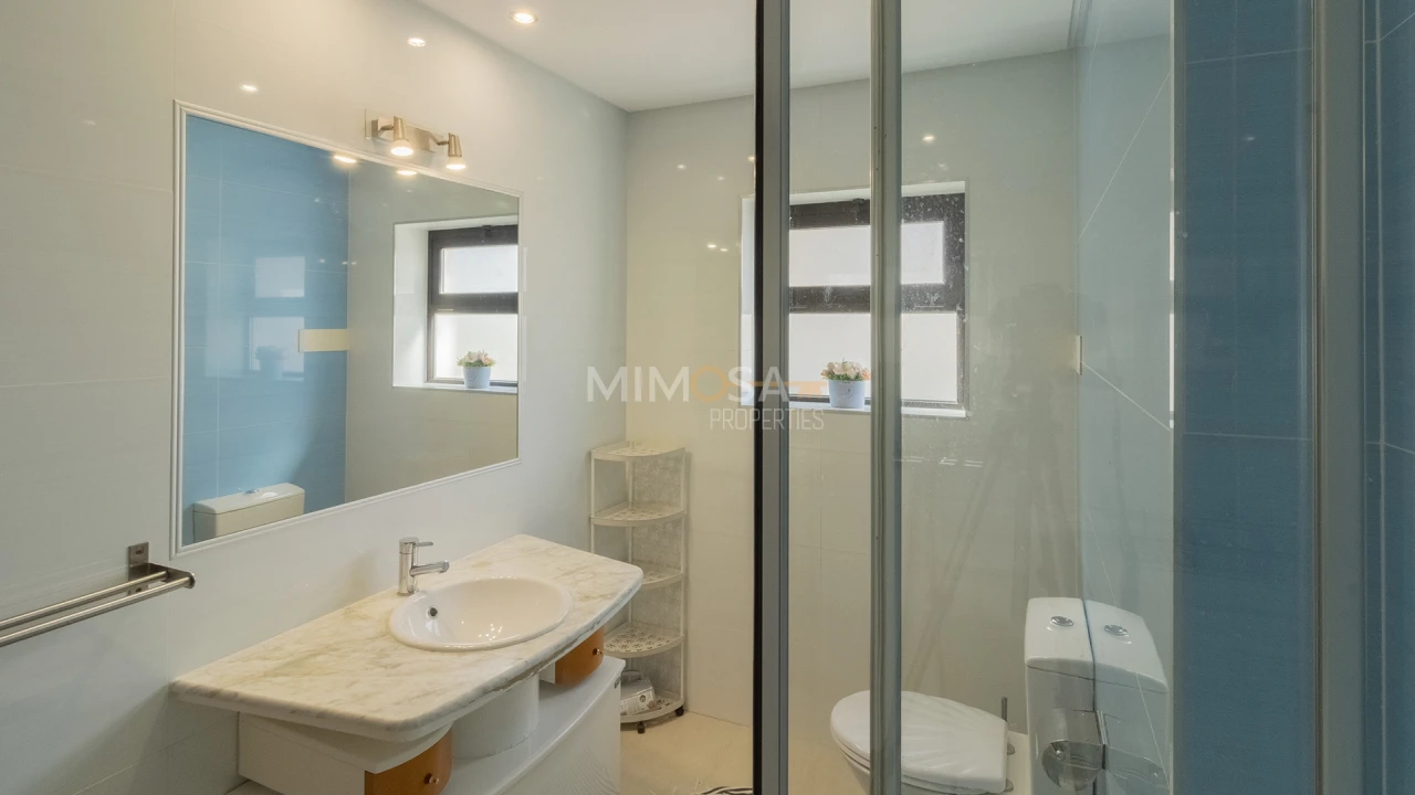 Apartamento T3 para Arrendamento em Lagos (São Sebastião e Santa Maria) Foto 22