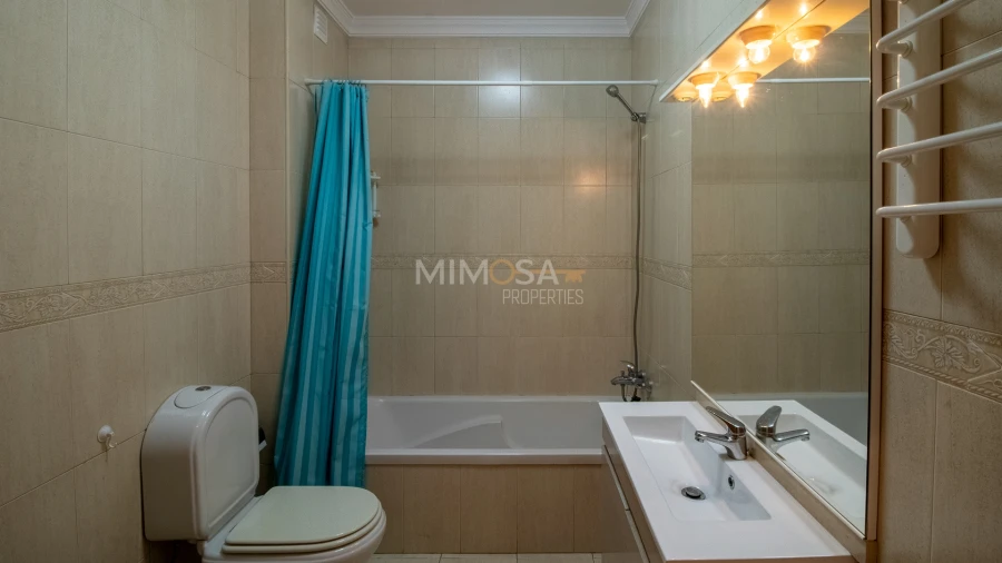 Apartamento T2 para Arrendamento em Lagos (São Sebastião e Santa Maria) Foto 23