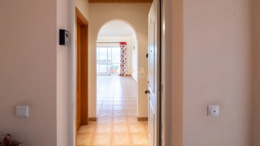 Apartamento T2 para Arrendamento em Lagos (São Sebastião e Santa Maria) Foto 25