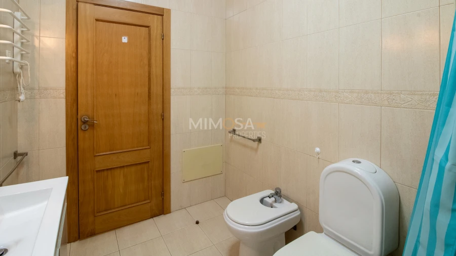 Apartamento T2 para Arrendamento em Lagos (São Sebastião e Santa Maria) Foto 24