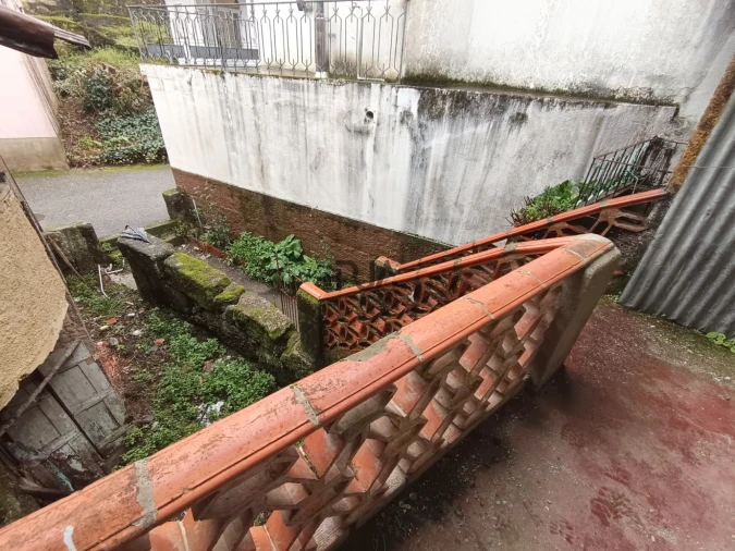 Moradia T1 para Venda em Treixedo e Nagozela Foto 2