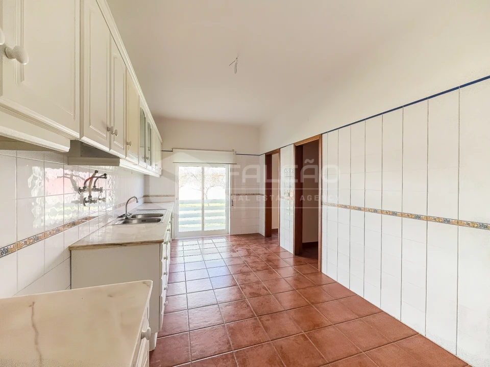 Apartamento T2 para Arrendamento em Marvila, Ribeira Santarém, São Salvador, São Nicolau Foto 2