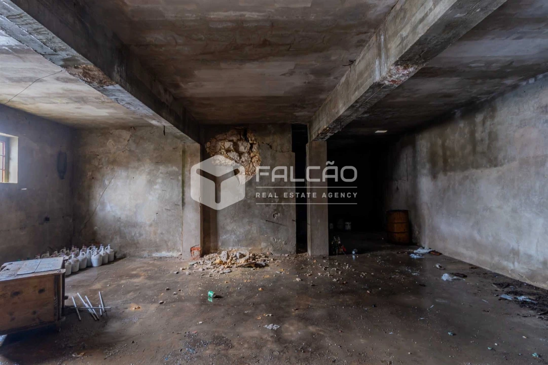 Moradia T0 para Venda em Azoia de Cima e Tremês Foto 27