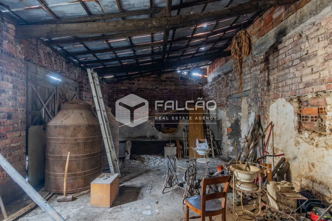 Moradia T0 para Venda em Azoia de Cima e Tremês Foto 30