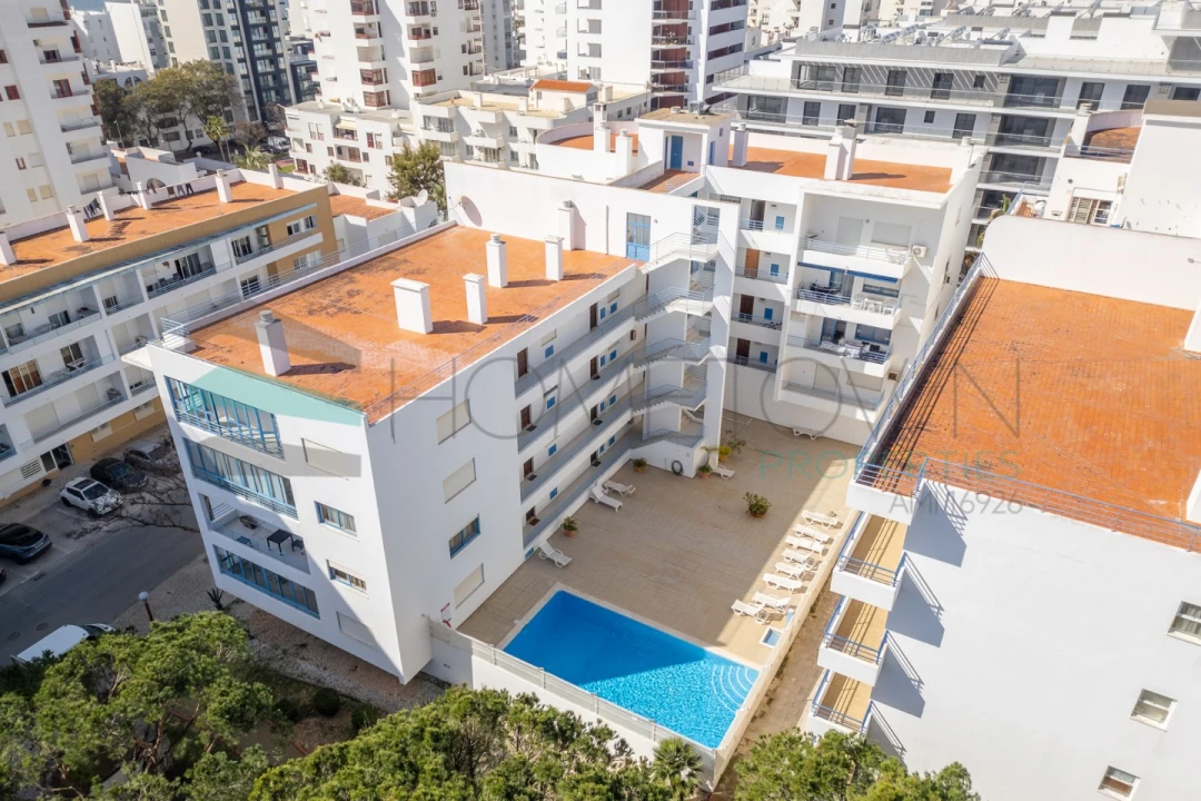 Apartamento T1 para Venda em Quarteira Foto 9