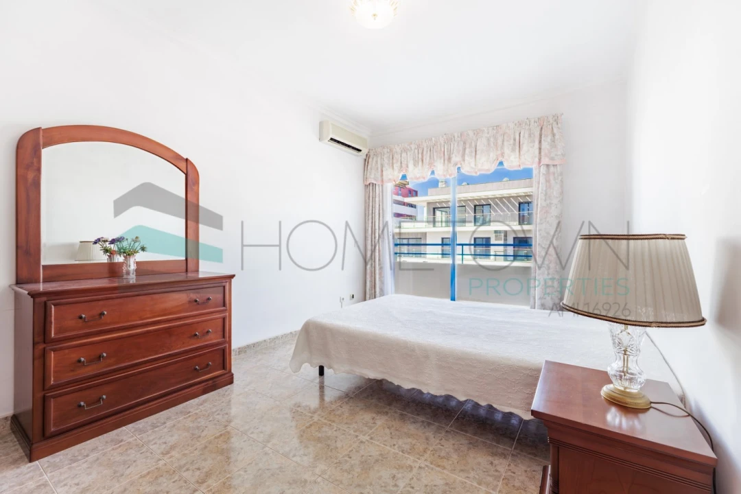 Apartamento T1 para Venda em Quarteira Foto 16