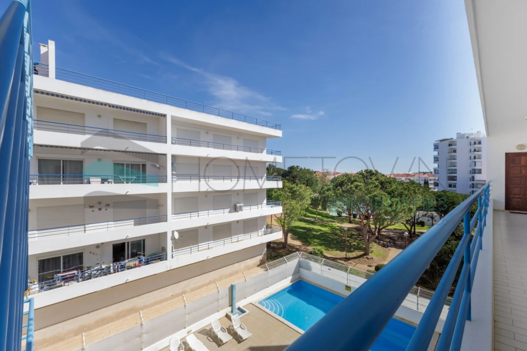 Apartamento T1 para Venda em Quarteira Foto 20