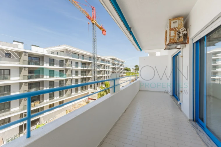 Apartamento T1 para Venda em Quarteira Foto 8