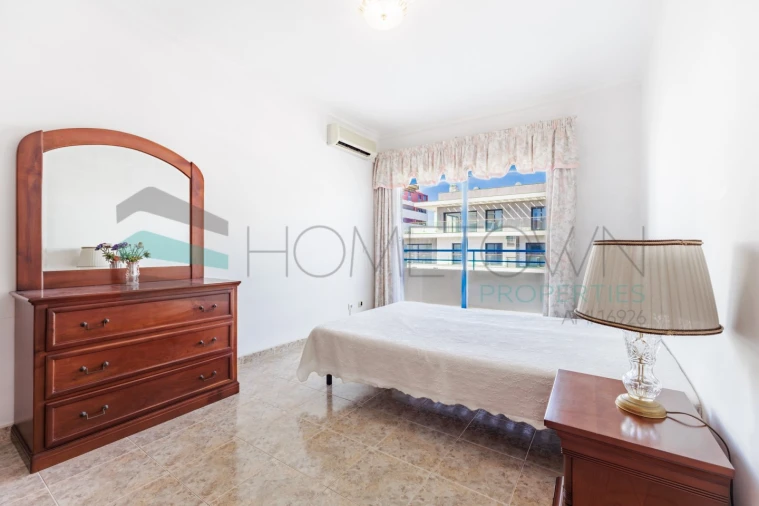 Apartamento T1 para Venda em Quarteira Foto 16