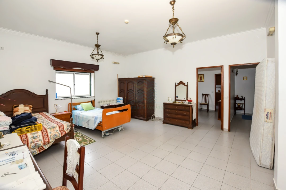 Negócio para Venda em Zibreira Foto 7