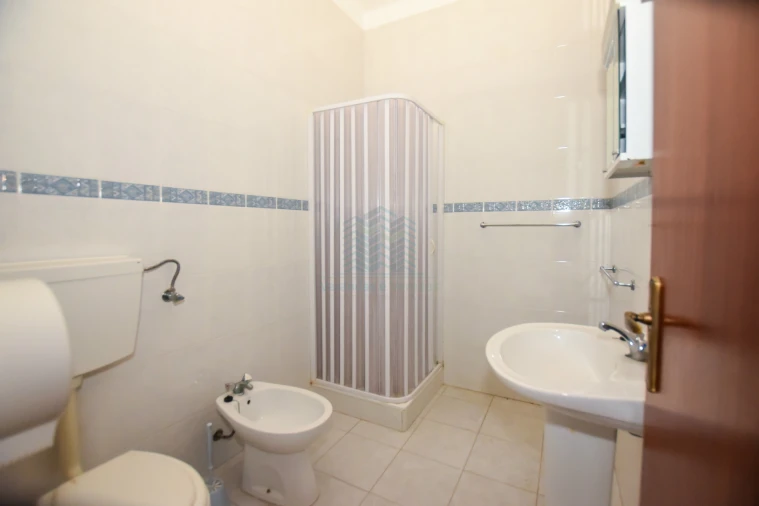 Negócio para Venda em Zibreira Foto 59