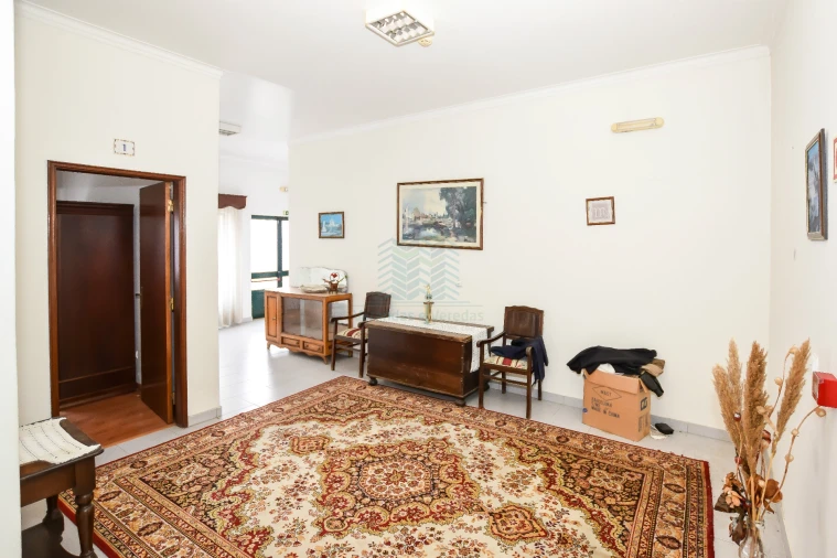 Negócio para Venda em Zibreira Foto 40