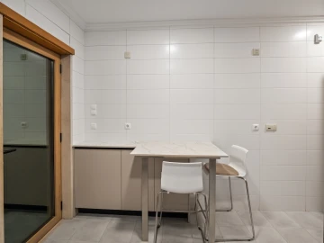 Apartamento T3 para Arrendamento em Cascais e Estoril