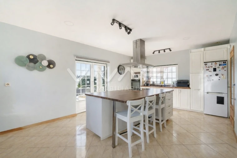 Moradia T3 para Venda em Moure Foto 5