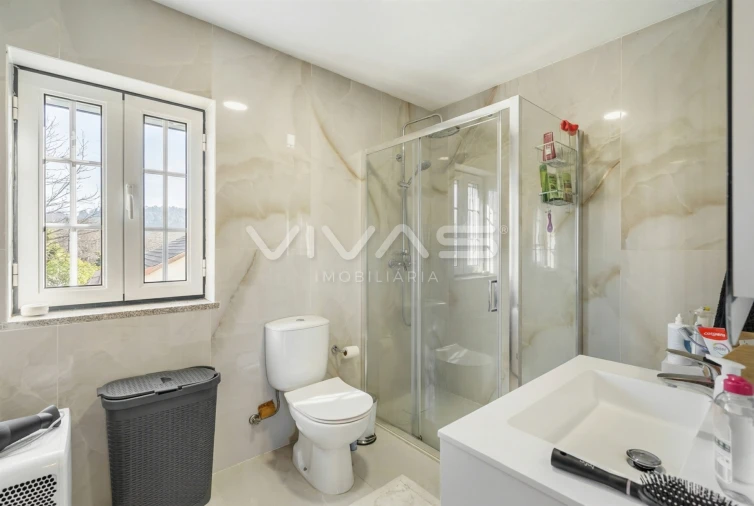 Moradia T3 para Venda em Moure Foto 17