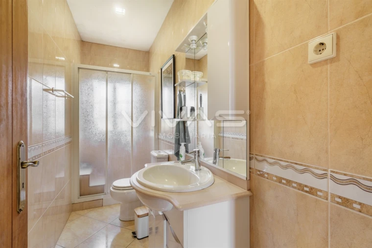 Moradia T3 para Venda em Moure Foto 10