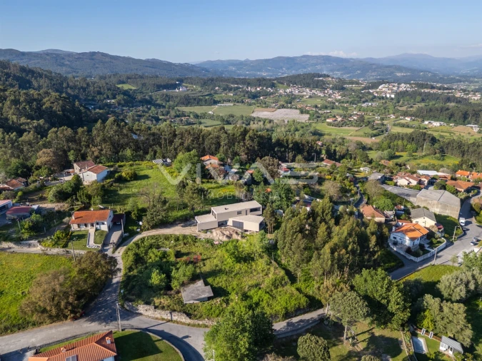 Terreno para Venda em Vila Verde e Barbudo Foto 7