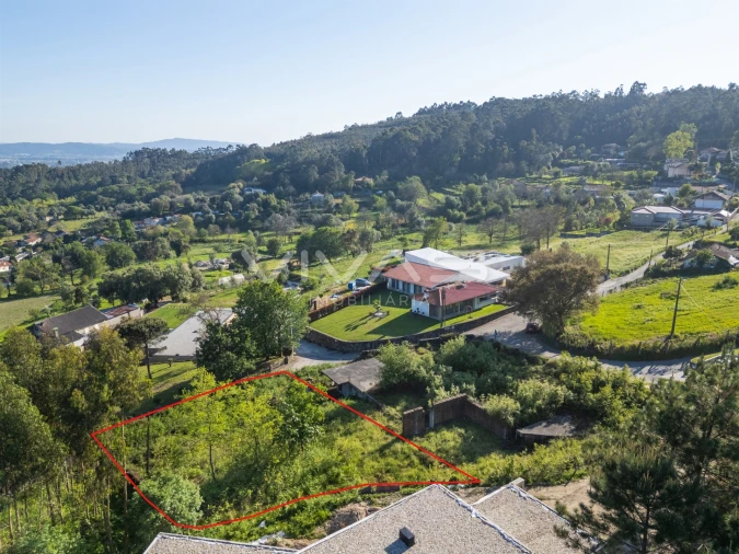 Terreno para Venda em Vila Verde e Barbudo Foto 4