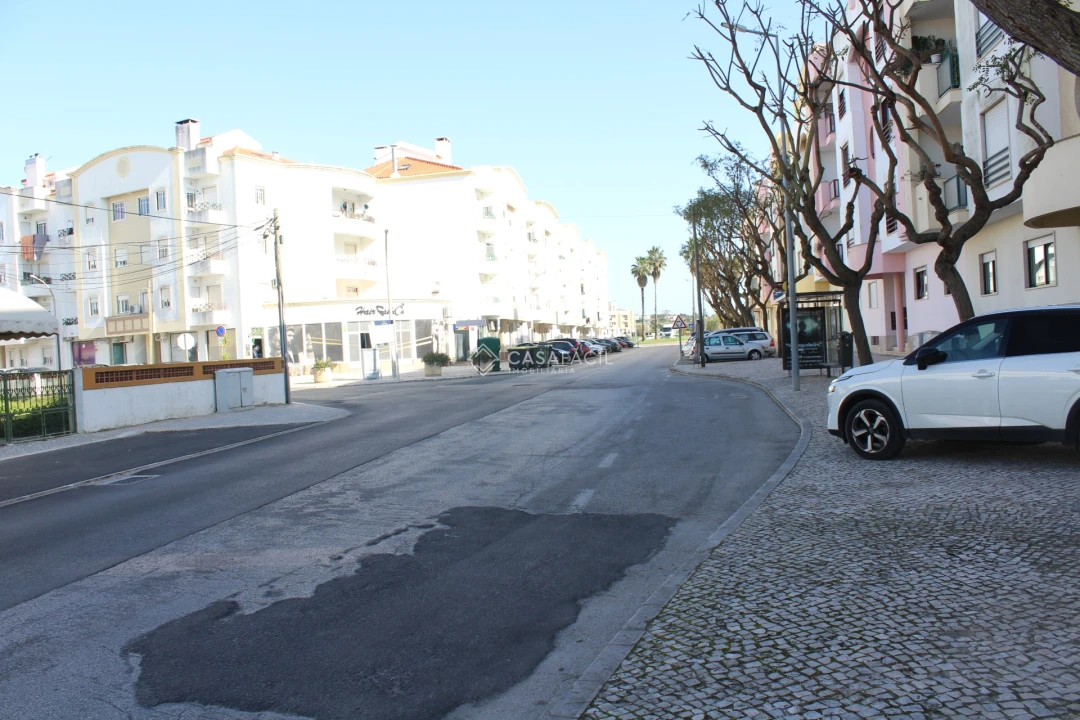 Apartamento T2 para Venda em Alcochete Foto 21