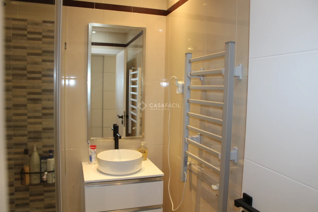 Apartamento T2 para Venda em Alcochete Foto 8