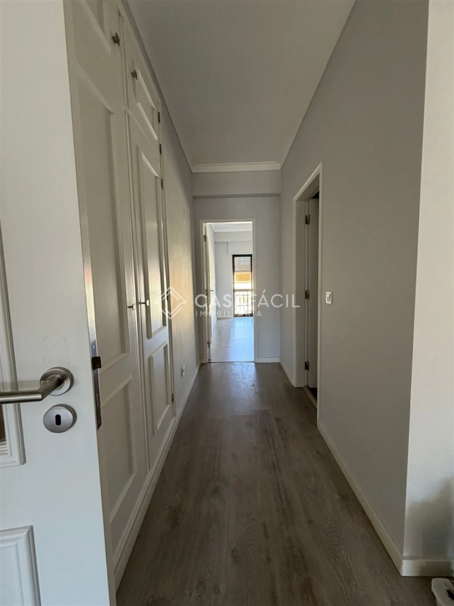 Apartamento T3 para Arrendamento em Alcochete Foto 11