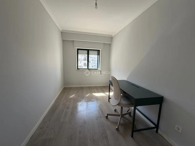 Apartamento T3 para Arrendamento em Alcochete Foto 12