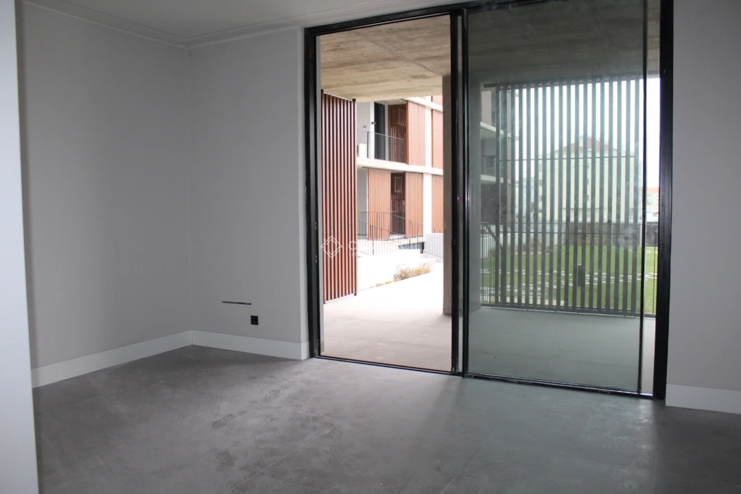 Apartamento T1 para Arrendamento em Alcochete Foto 7