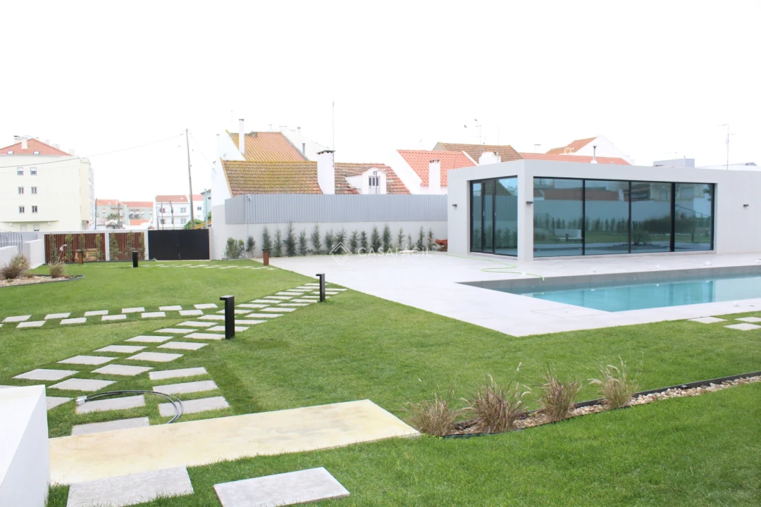 Apartamento T1 para Arrendamento em Alcochete Foto 15