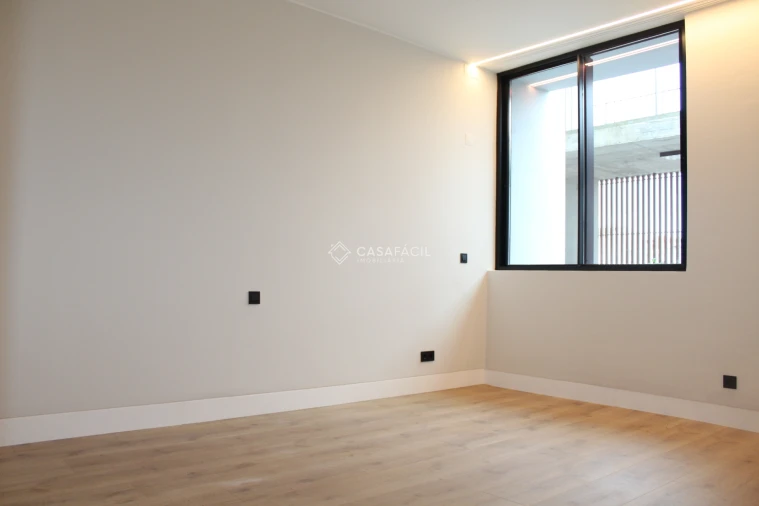 Apartamento T1 para Arrendamento em Alcochete Foto 13