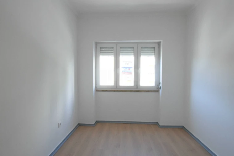 Apartamento T3 para Arrendamento em Covilhã e Canhoso Foto 11