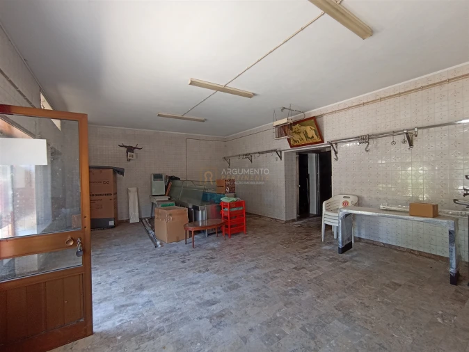 Loja para Arrendamento em Nogueira e Silva Escura Foto 3