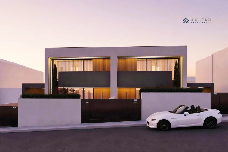 Moradia T3 para Venda em Arcozelo Foto 7