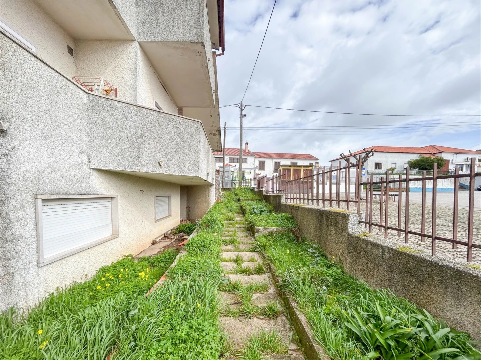 Moradia T7 para Venda em Zebreira e Segura Foto 28