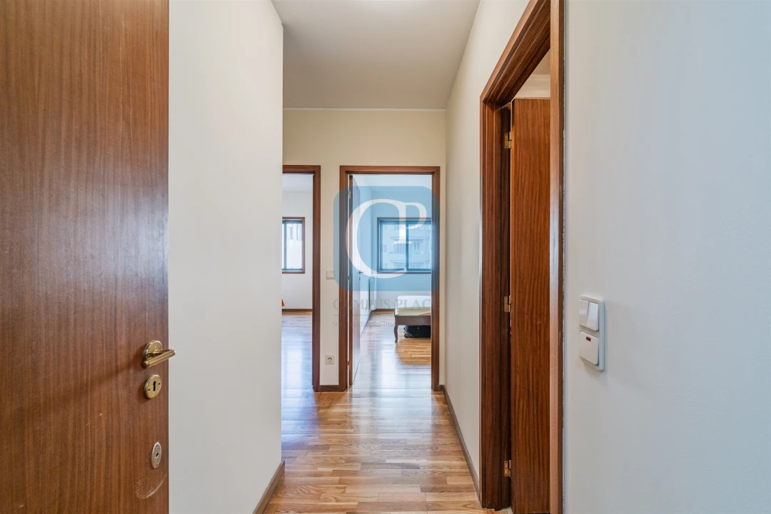 Apartamento T3 para Arrendamento em Aldoar, Foz do Douro e Nevogilde Foto 15