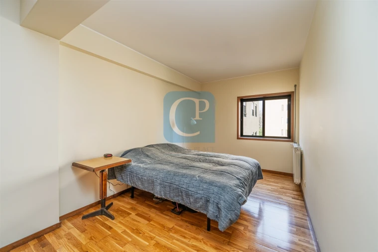 Apartamento T3 para Arrendamento em Aldoar, Foz do Douro e Nevogilde Foto 22