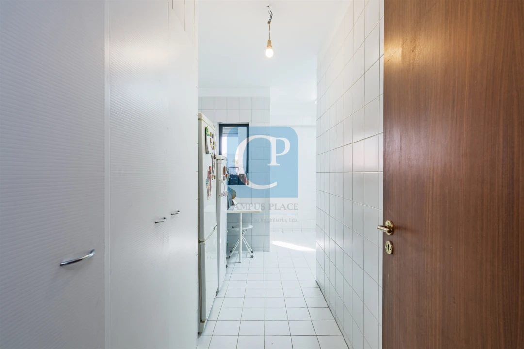 Apartamento T3 para Arrendamento em Aldoar, Foz do Douro e Nevogilde Foto 10